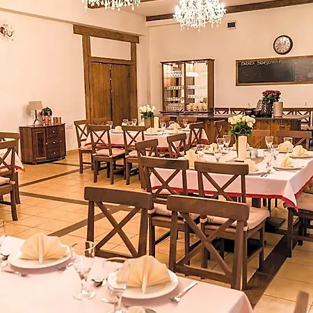 Dworek Szwajcaria Bed & Breakfast Zwardoń