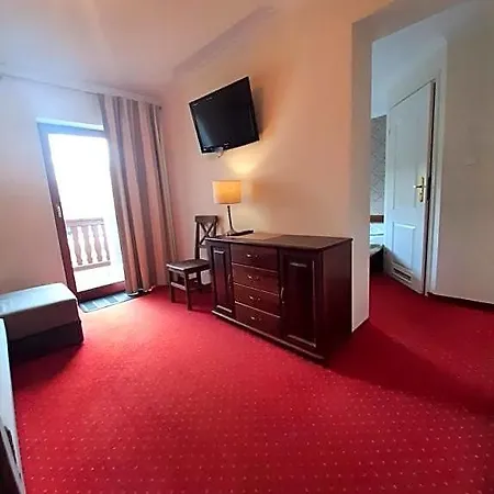 Bed & Breakfast Dworek Szwajcaria