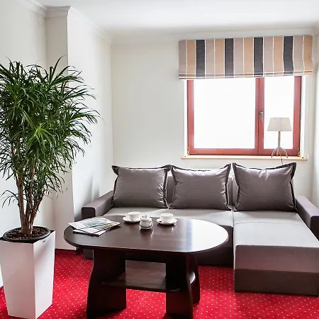 Dworek Szwajcaria Bed & Breakfast