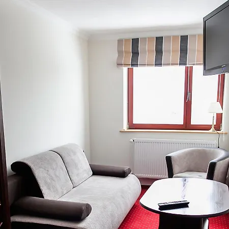 Dworek Szwajcaria Bed & Breakfast 3*