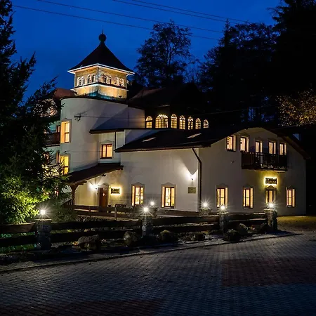 Dworek Szwajcaria Bed & Breakfast Zwardon