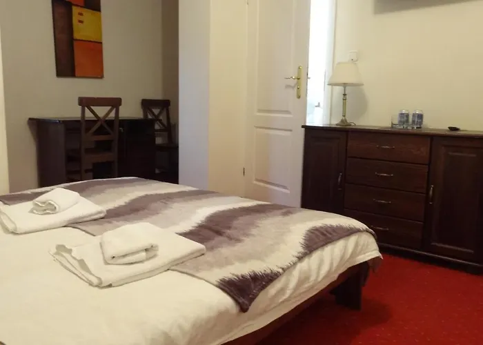 Bed & Breakfast Dworek Szwajcaria