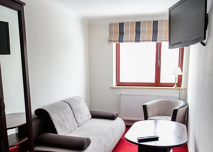 Dworek Szwajcaria Bed & Breakfast 3*