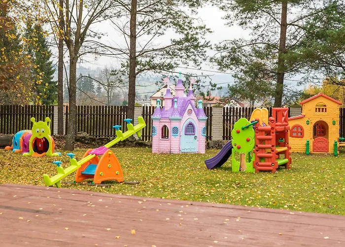 Bed & Breakfast Dworek Szwajcaria 3*